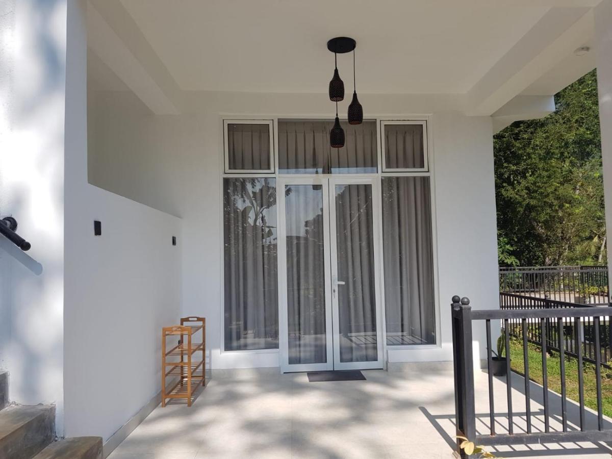Pearl'S Homestay Matale Eksteriør billede