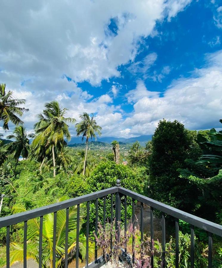 Pearl'S Homestay Matale Eksteriør billede