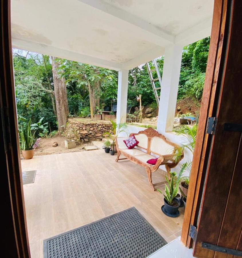 Pearl'S Homestay Matale Eksteriør billede